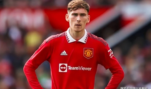 图赫尔钦点！前曼联“新卡里克”变身全能战士，国家队首秀惊艳