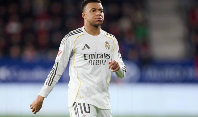 西媒：姆巴佩伤情极严重 他不会为战曼城赌上自己的腿