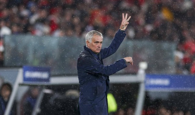 穆里尼奥吹响战斗号角！姆巴佩力争复出，魔鬼光明球场等待皇马挑战