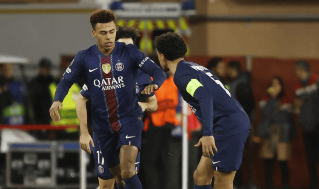 欧冠神剧情！卫冕冠军让二追三，20岁天才全场最佳：梅开二度